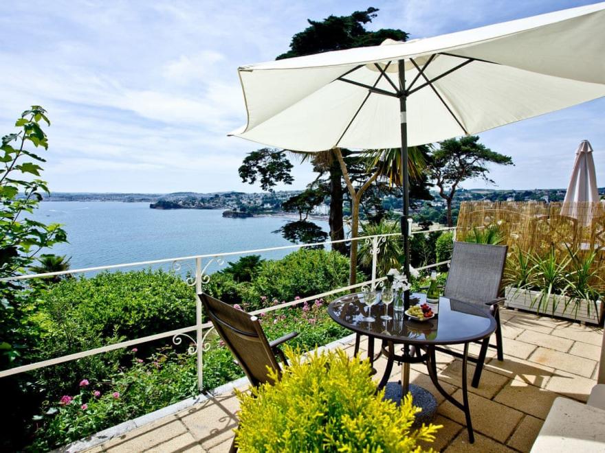 Blue Bay View - Bay Fort Mansions