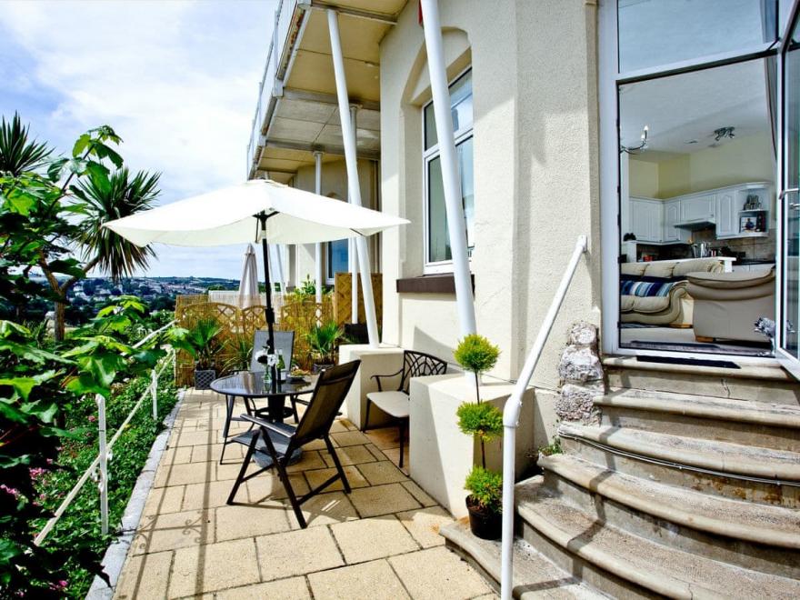 Blue Bay View - Bay Fort Mansions