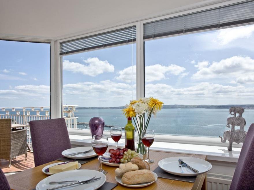 Wellswood - Bay Fort Mansions