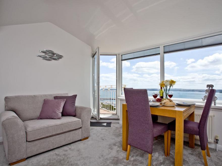 Wellswood - Bay Fort Mansions