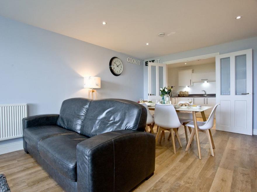 Oceans At Bredon Court