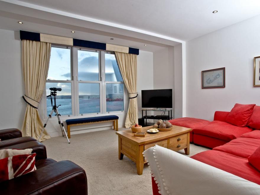 The Bosuns Chair - 1 Cliff Heights