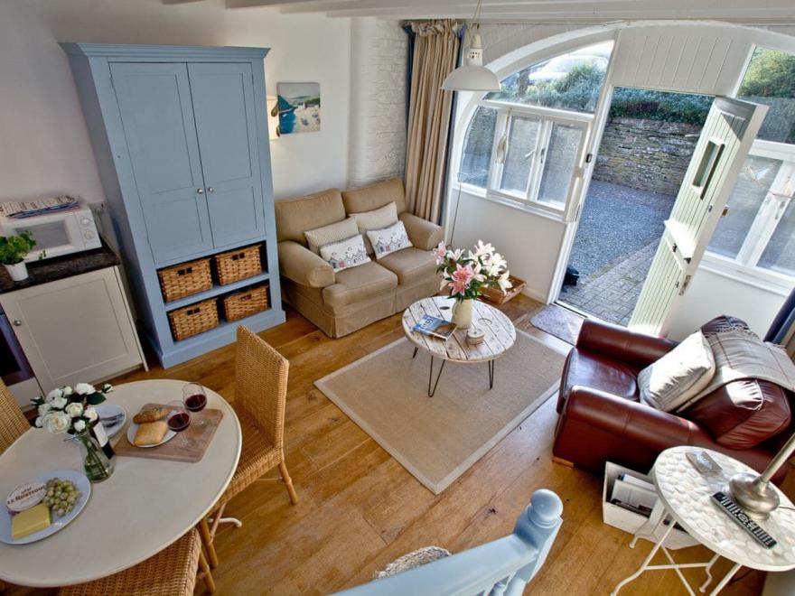 Coast Barn At Noss Mayo