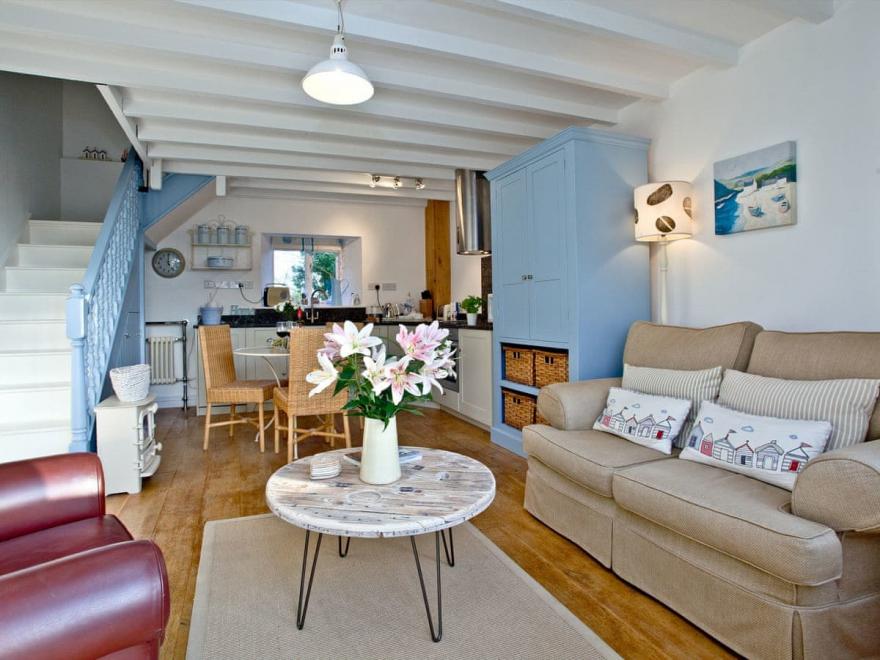 Coast Barn At Noss Mayo