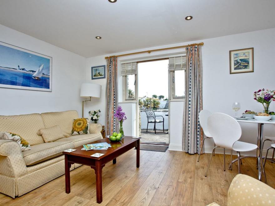 Pebbles - Endsleigh Court