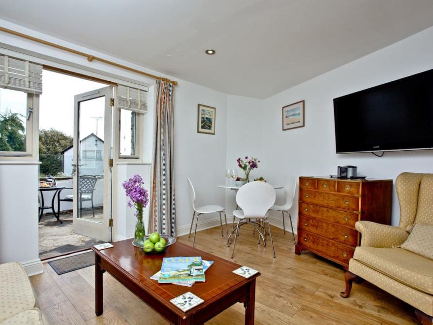 Pebbles - Endsleigh Court