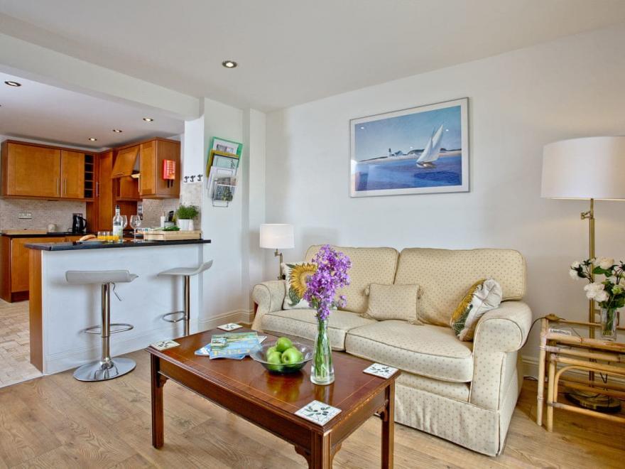 Pebbles - Endsleigh Court