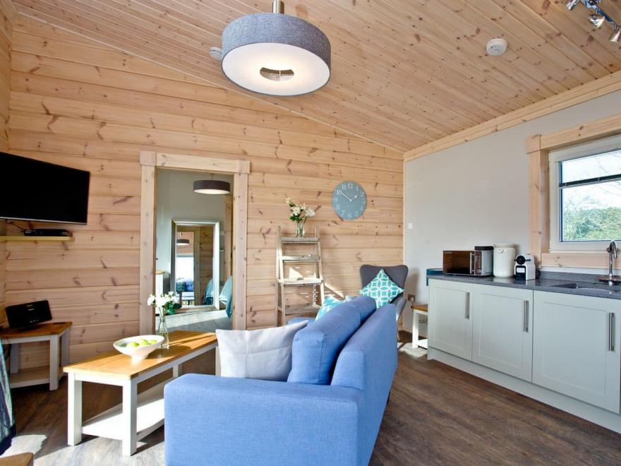 Cutterbrough - Great Field Lodges