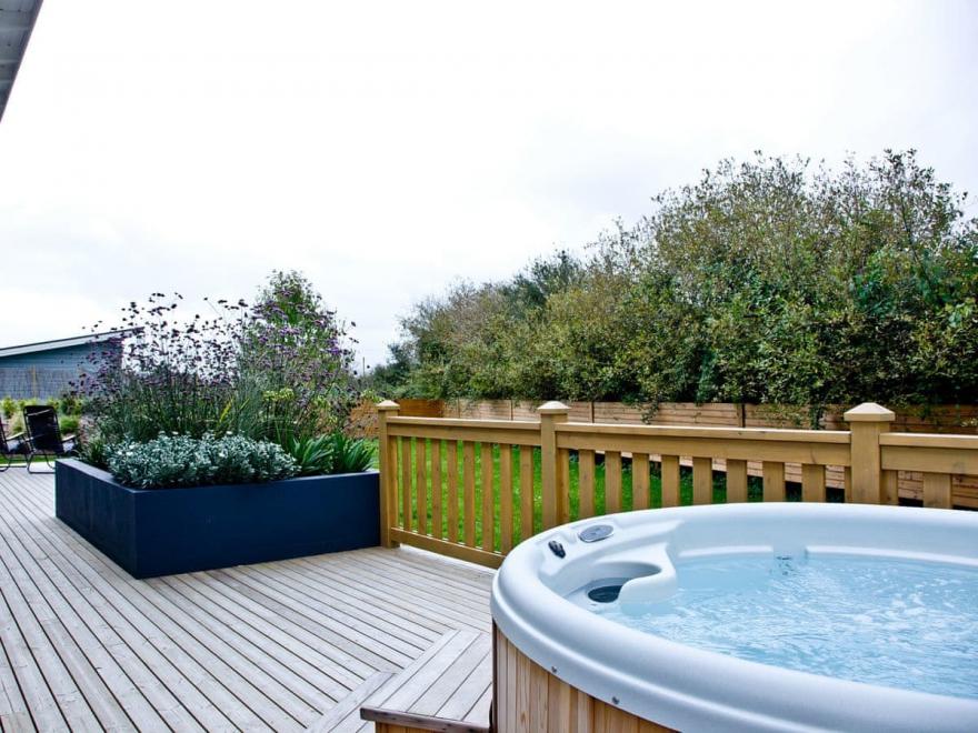 Swanpool - Great Field Lodges