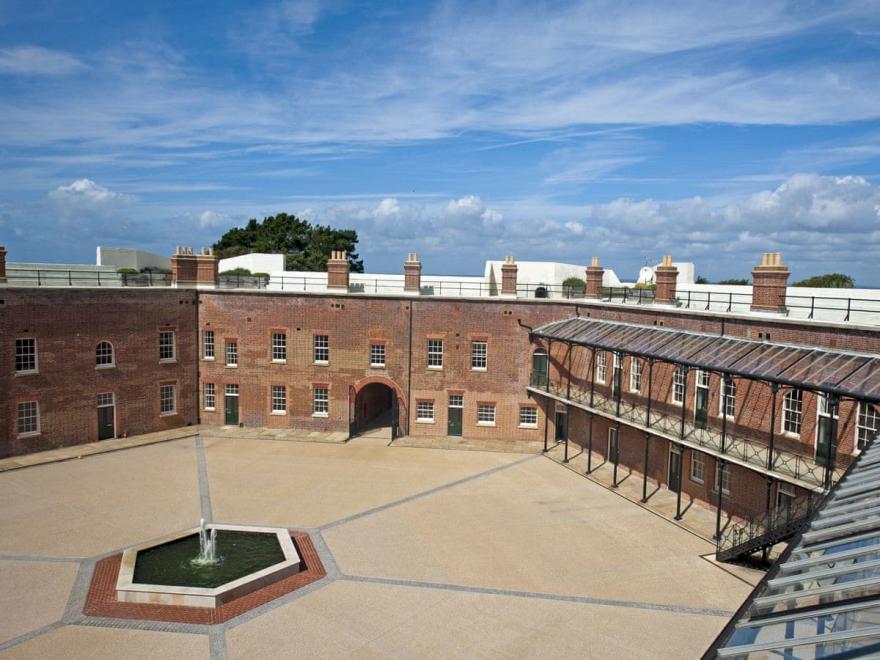 Palmerston House, Golden Hill Fort