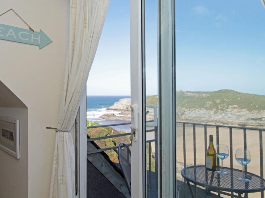 Driftwood - 7 Glendorgal Sands