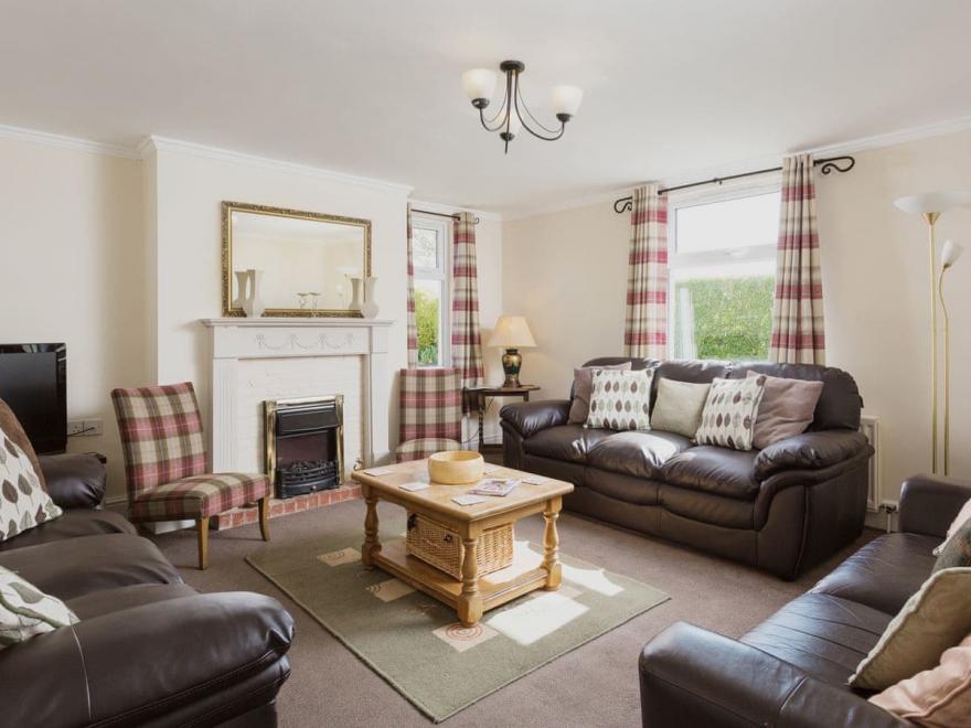 The Farmhouse - High Grange Cottages