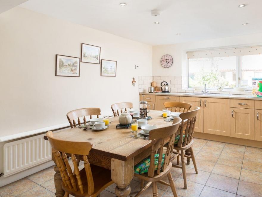 The Farmhouse - High Grange Cottages