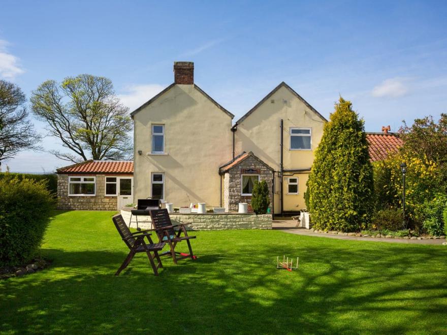 The Farmhouse - High Grange Cottages