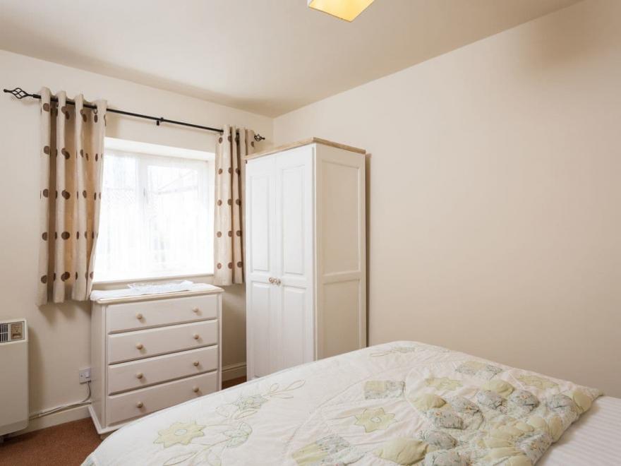 Orchard Cottage - High Grange Cottages