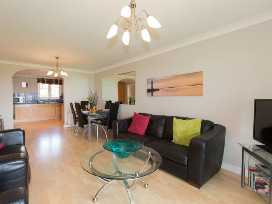 Headland View Apartment