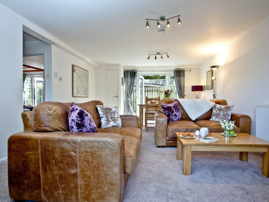 Lake Side Apartment - 15 Indio Lake