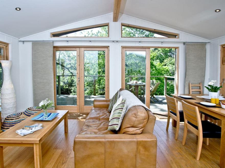 Lakeview - 7 Indio Lake, Bovey Tracey