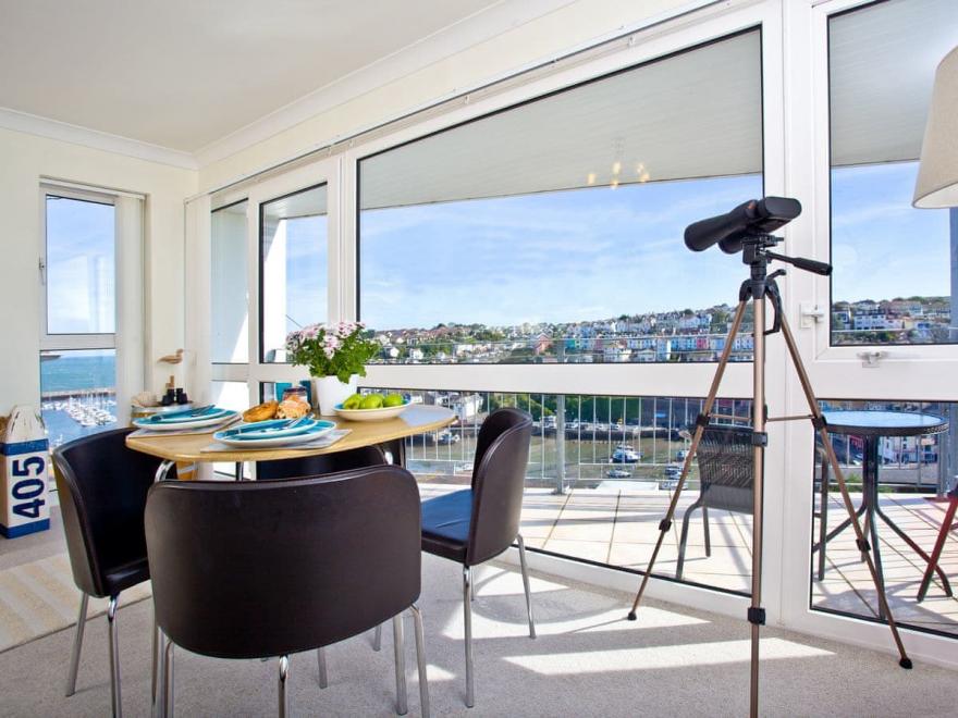 Upper Deck - 5 Linden Court