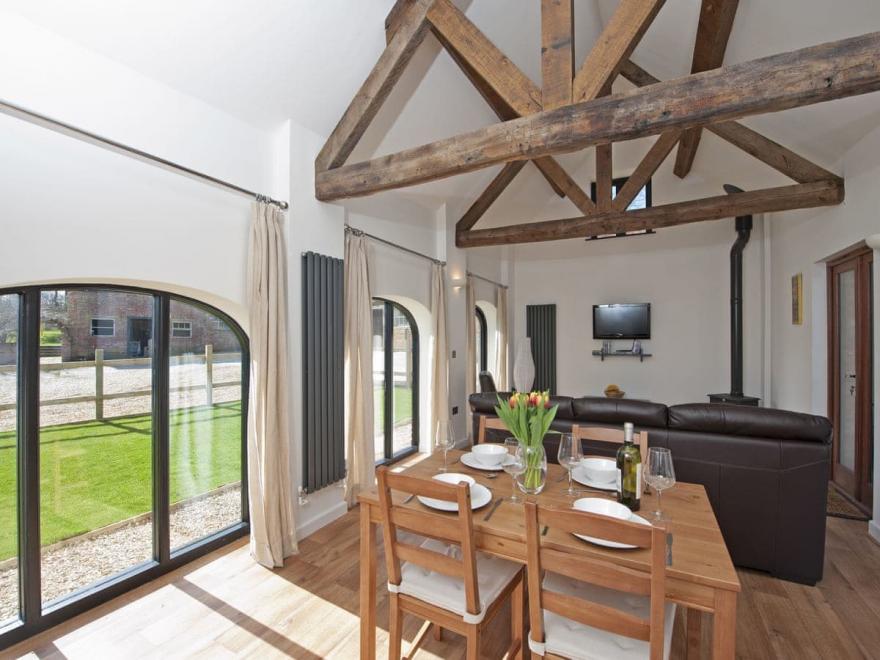 Oak Barn - Fernhill Farm