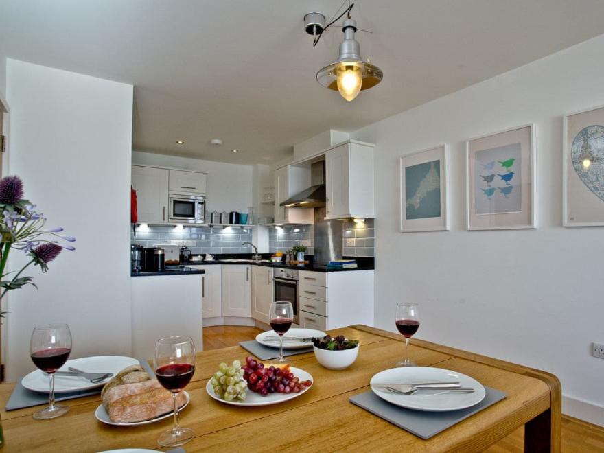 Fistral Lookout - 29 Ocean 1