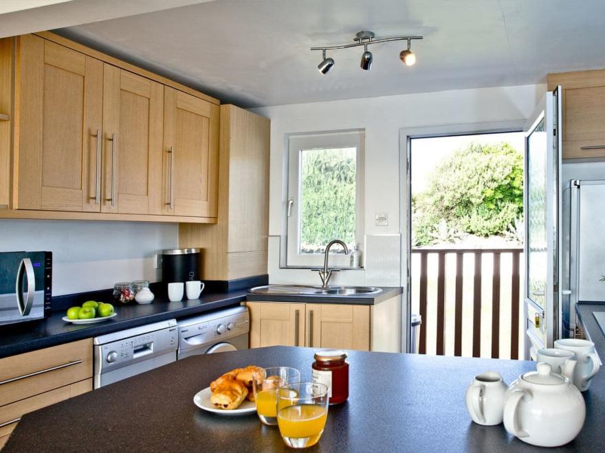 Ocean View - Mawgan Porth