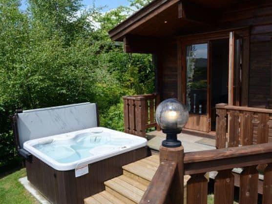 Barn Owl Lodge - Oakwood Lodges