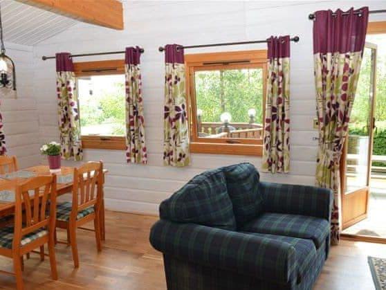 Snowy Owl Lodge - Oakwood Lodges