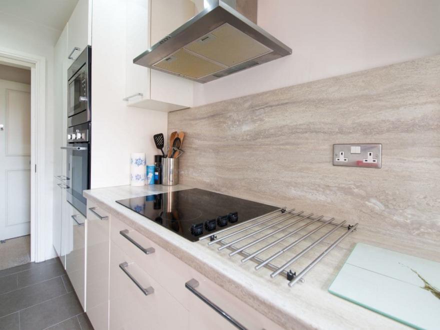 No. 2 Paramount Apartments