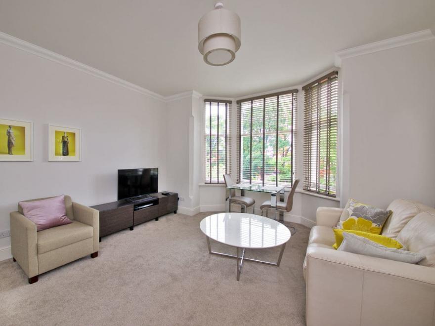 No. 3 Paramount Apartments