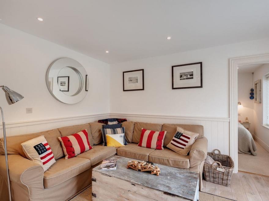 1 Garden Apartments - Prospect House