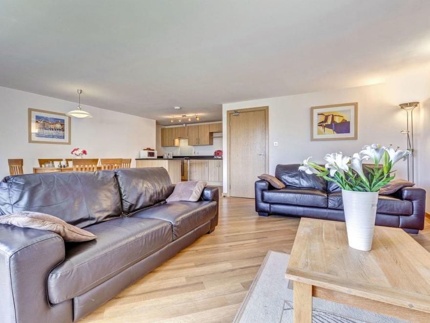 5 Red Rock Apartments