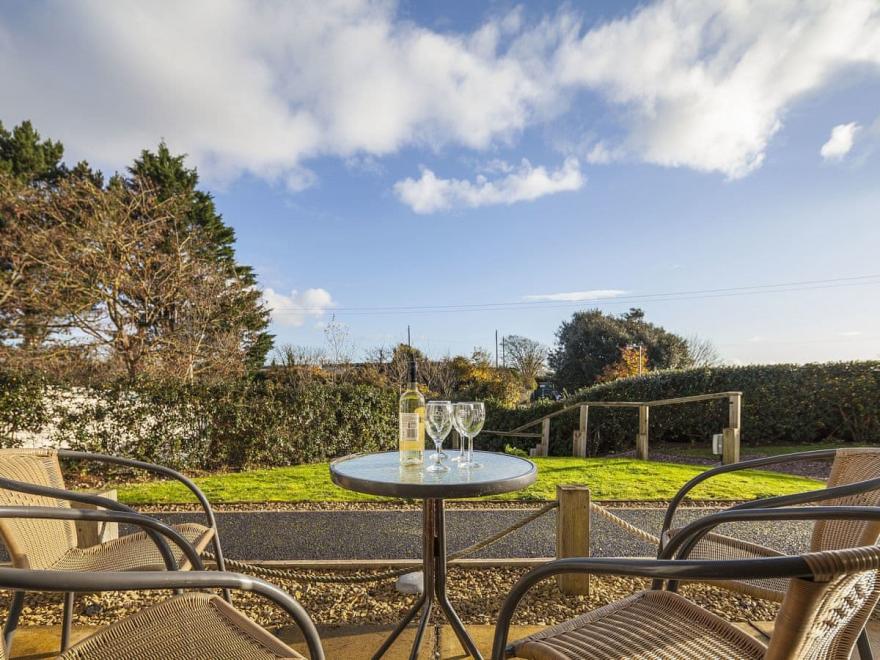 5 Red Rock Apartments