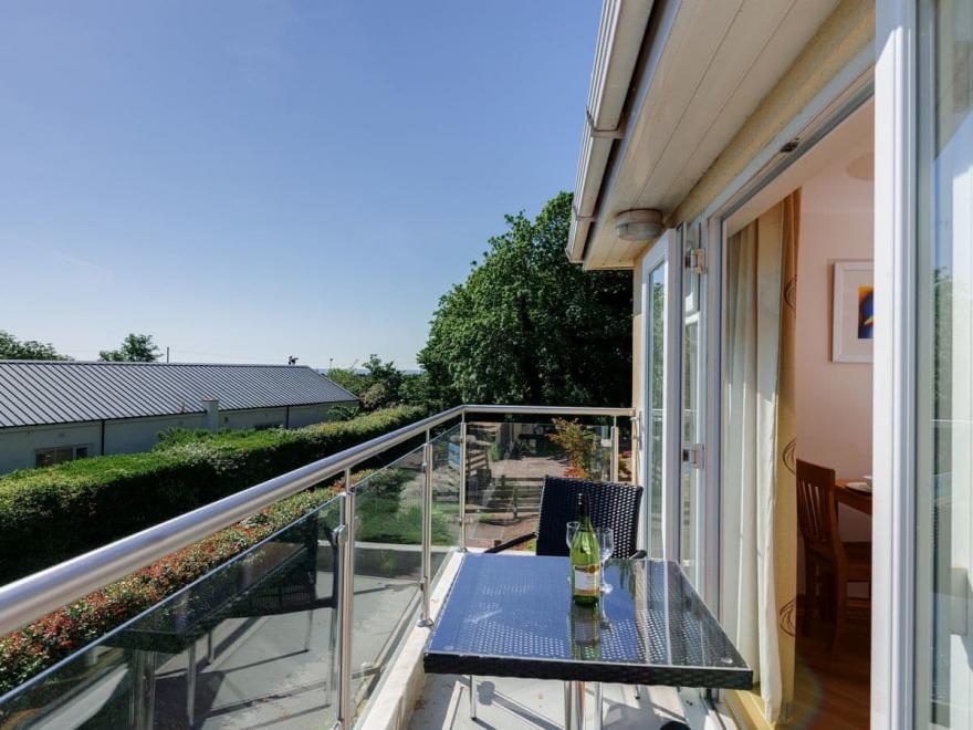 10 Red Rock Apartments