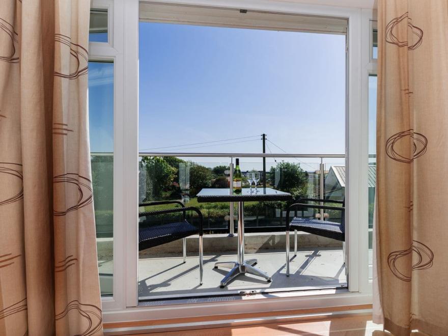 10 Red Rock Apartments