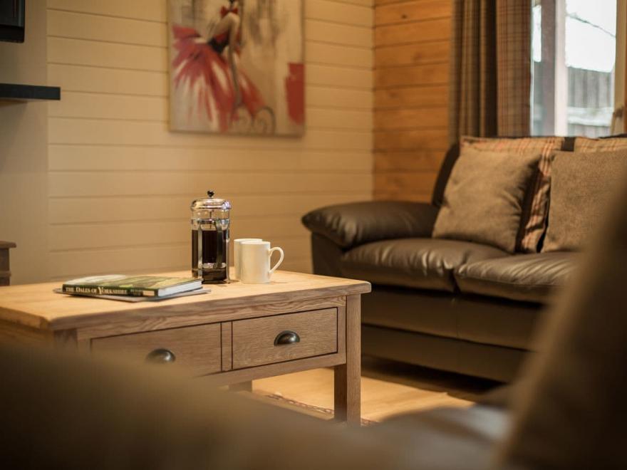 Fountains Lodge - Riverside Lodges