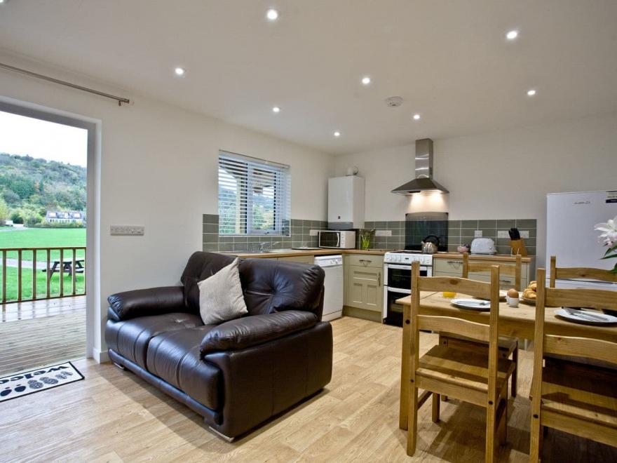 Kingfisher Lodge - Redlake Farm