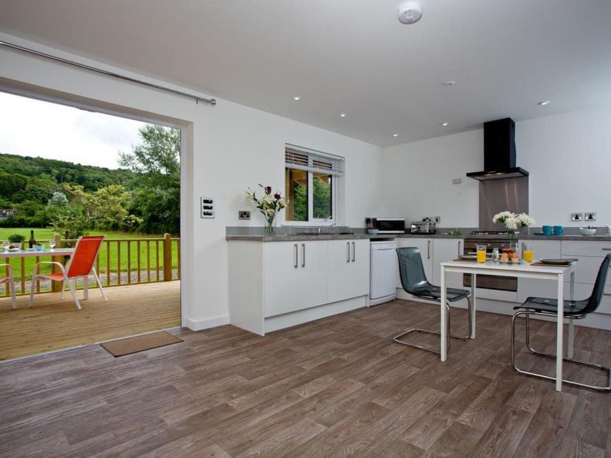 The Clover Lodge - Redlake Farm