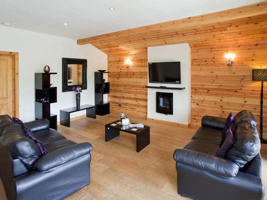Wensleydale Lodge - Riverside Lodges
