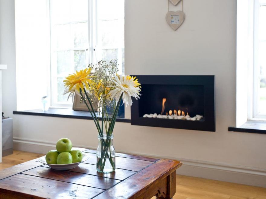 Apartment 2 - Rosewarne Manor