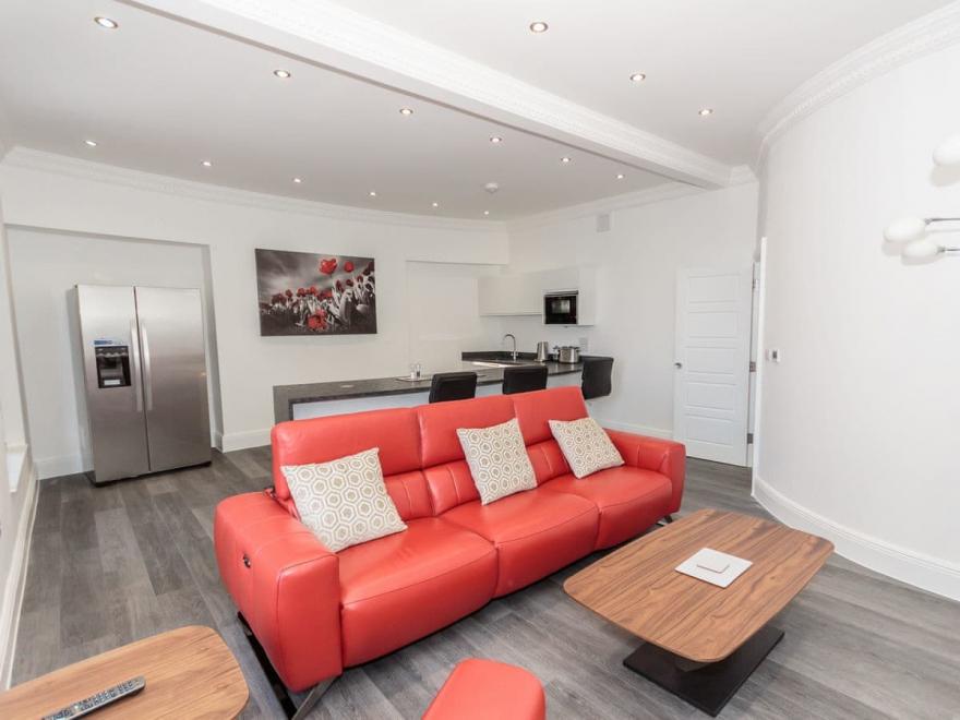 The Balmoral Suite  Royal Suites