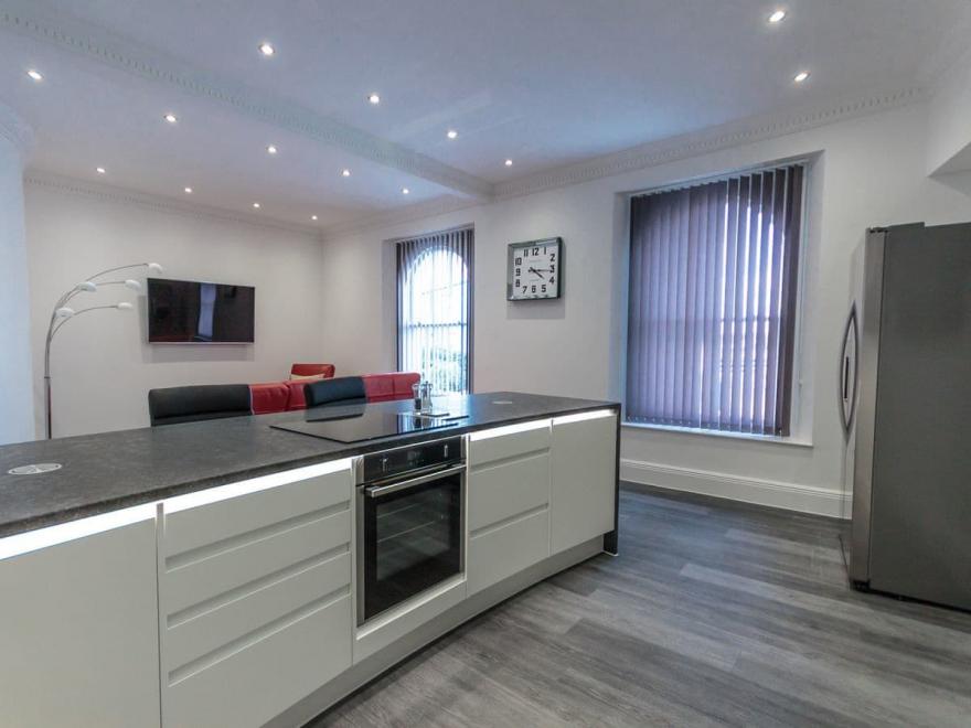 The Balmoral Suite  Royal Suites