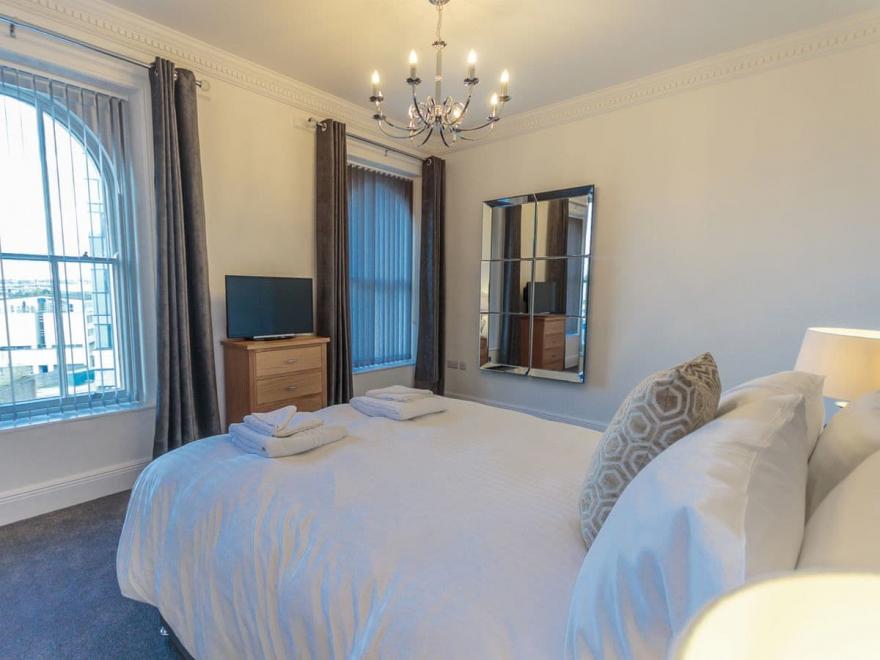 The Balmoral Suite  Royal Suites