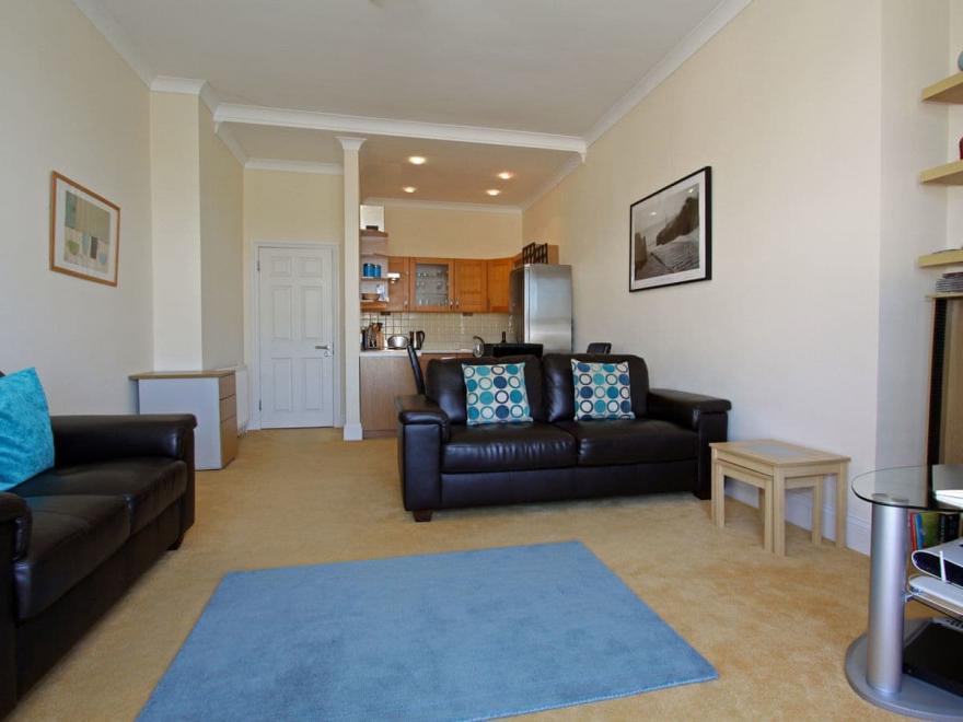 1 Seashore Apartments