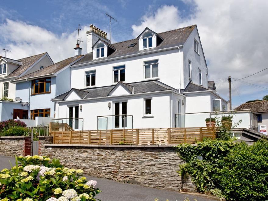 Sea Gem - Endsleigh Court