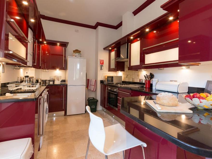 Apartment 6 - Shanklin Manor