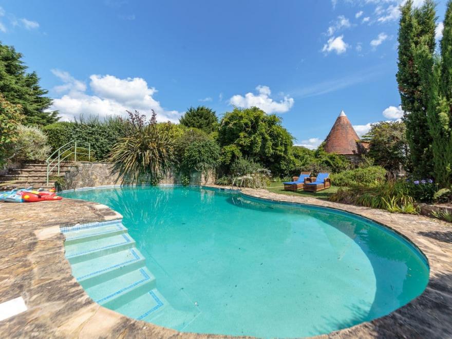 Shalfleet Barn Newport