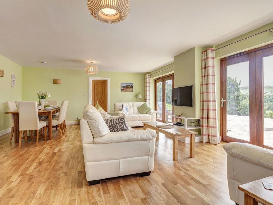 Sunny Corner Cottage