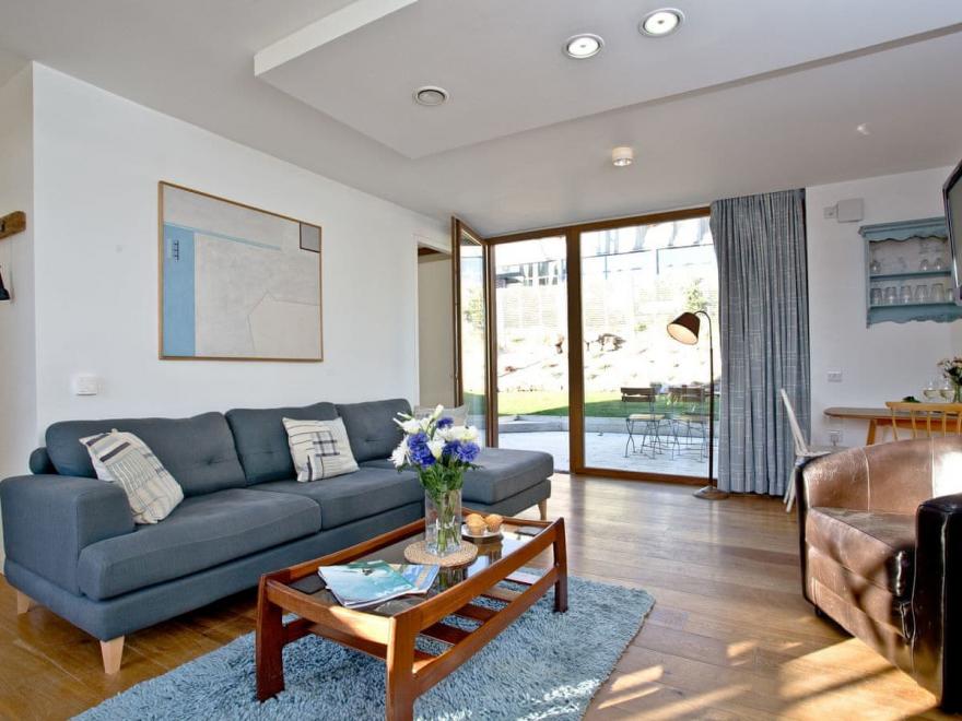 Derow - The Park Resort