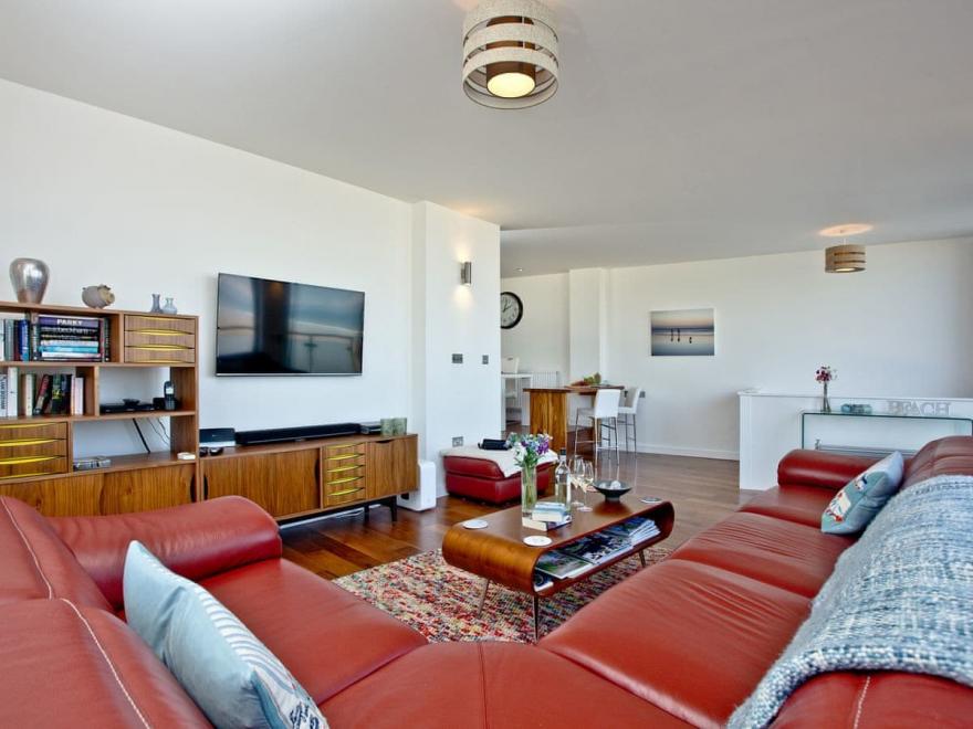 Beach View - 63 Horizon View